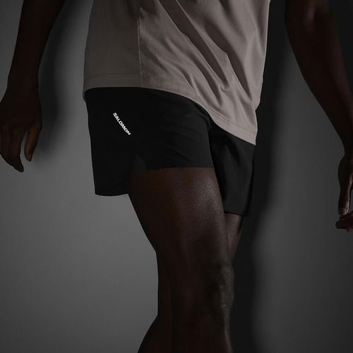 Pánske bežecké šortky Salomon SHAKEout Core 5" deep black
