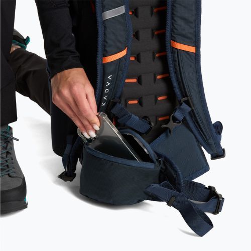 Turistický batoh KADVA Fleiro 30 l tmavomodrý