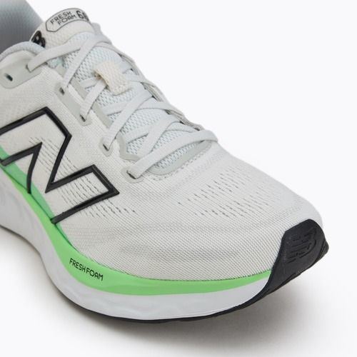 Pánske bežecké topánky New Balance Fresh Foam 680 v8 reflection