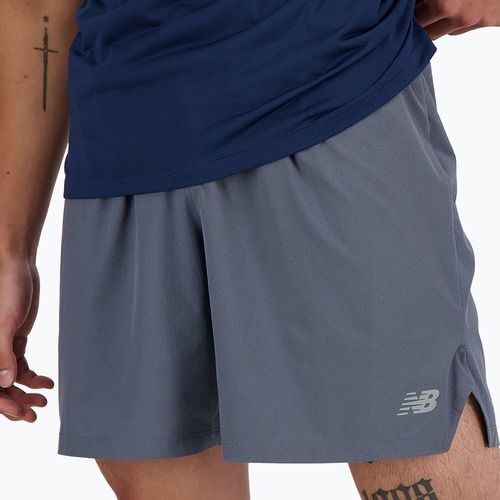 Pánske bežecké šortky New Balance RC Seamless 7" graphite