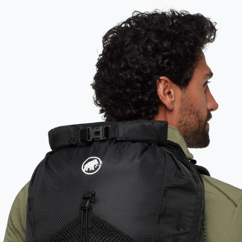 Turistický batoh Mammut Ducan Spine 28-35 l black