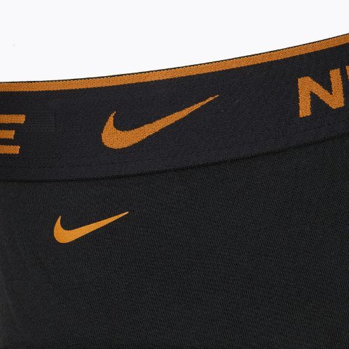 Pánske slipy Nike Everyday Cotton Stretch Brief 3 pary black light crimson/desert ochre/black wb