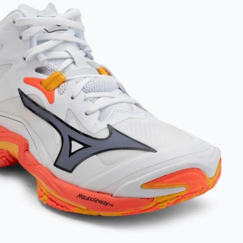 Volejbalové topánky Mizuno Wave Lightning Z8 Mid white/fiery coral 2/citrus