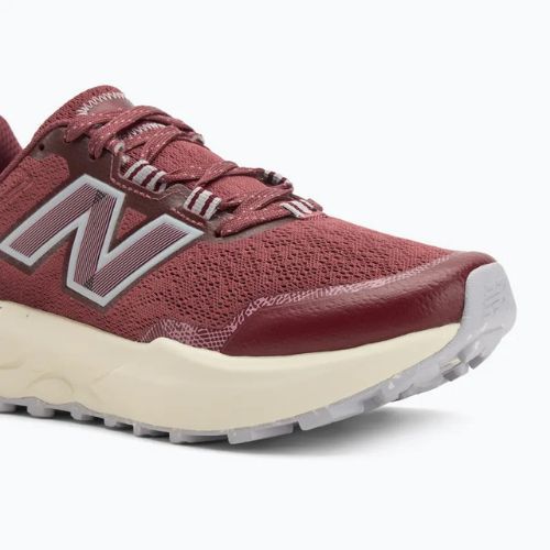Dámske bežecké topánky New Balance Fresh Foam Garoe V2 washed burgundy