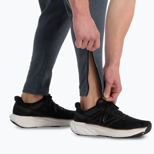 Pánske bežecké nohavice New Balance Sport Knit graphite