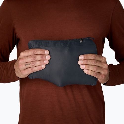 Pánska páperová bunda  Patagonia Down Sweater Hoody black