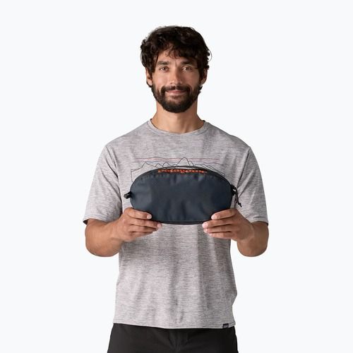 Cestovný organizér Patagonia Black Hole Cube 3 l smolder blue / amanita red