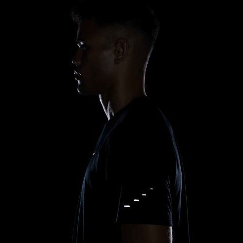 Pánske bežecké tričko Nike Stride ADV black