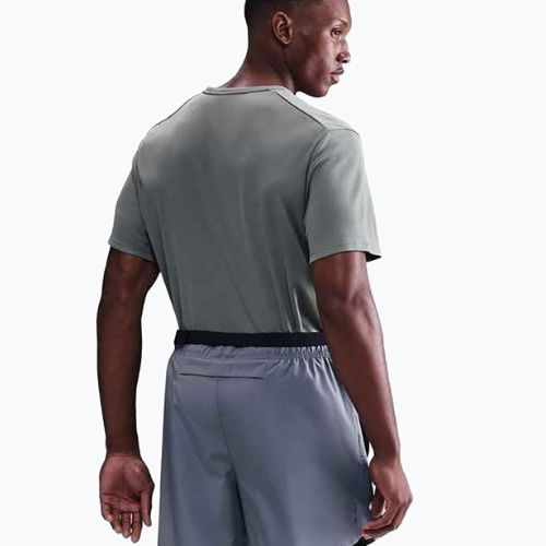 Pánske bežecké tričko Nike Miler Dri-Fit UV smoke grey