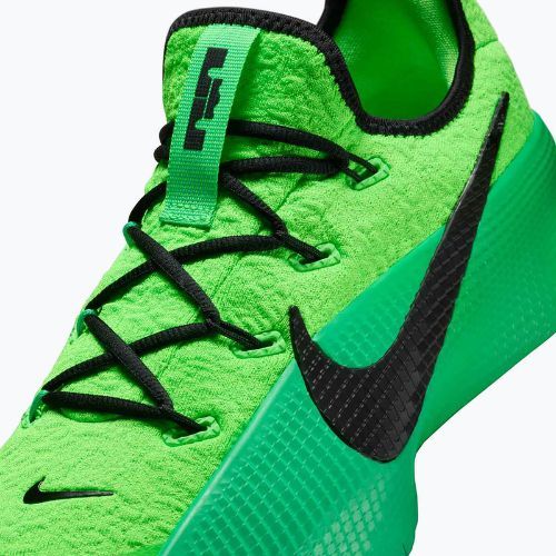 Pánske tréningové topánky Nike LeBron TR 1 green strike/fir/green shock