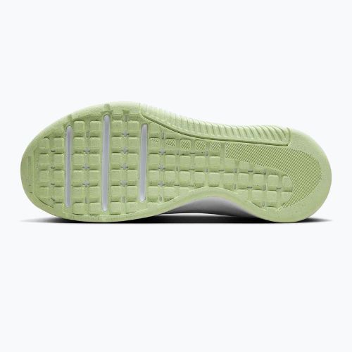 Dámske tréningové topánky Nike MC Trainer 3 white/metallic silver/barely volt