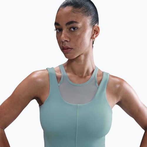 Dámsky tréningový top Nike One Fitted Dri-Fit Cropped Tank cannon/bicoastal