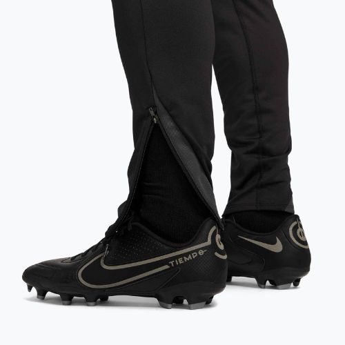 Pánske futbalové nohavice Nike Academy Winter Warrior black/anthracite
