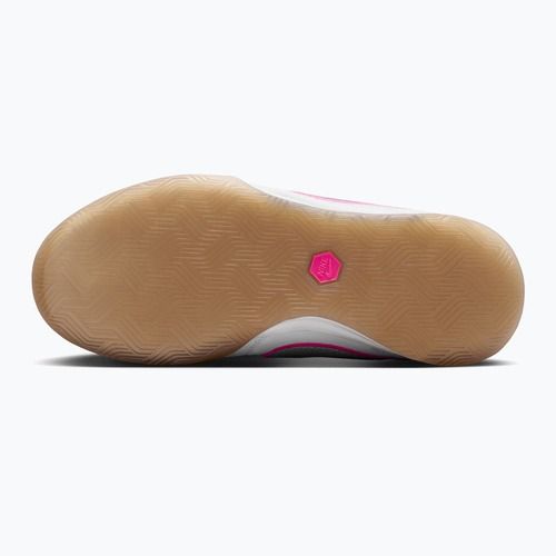 Detské futbalové kopačky Nike Tiempo Streetgato Jr white/pink blast/racer blue