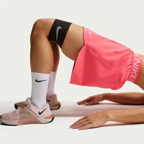 Dámske tréningové šortky Nike Pro Dri-Fit Mid-Rise Brief-Lined 3" sea coral/white