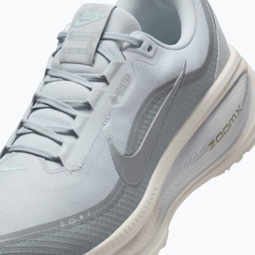 Pánske bežecké topánky Nike Vomero 18 GORE-TEX pure platinum/metallic silver