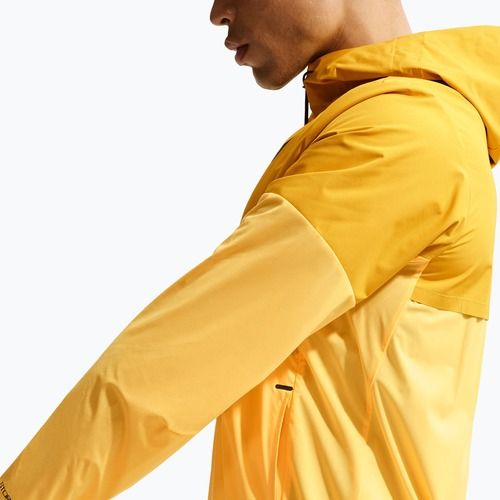 Pánska bežecká bunda Nike AeroSwift Storm-Fit Aerogami University Gold/Citron Pulse/Black