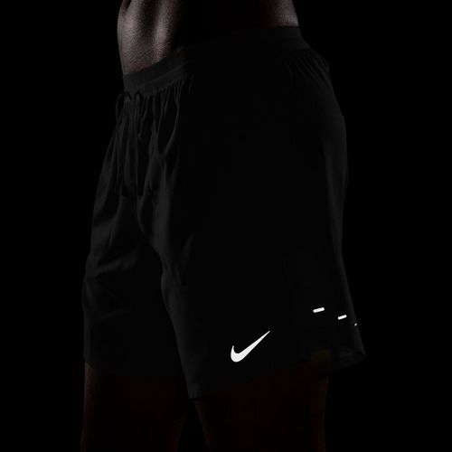 Pánske bežecké šortky Nike Stride Dri-Fit 2in1 7" black