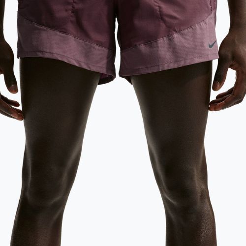 Pánske šortky Nike Stride Dri-Fit Brief-Lined 5"
