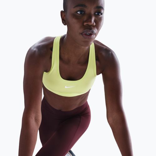 Športová podprsenka Nike Swoosh Medium Support light lemon twist/stone mauve/white