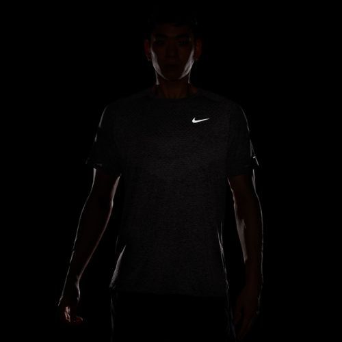 Pánske bežecké tričko Nike Stride ADV light violet ore