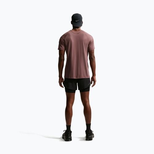 Pánske bežecké tričko Nike Stride Dri-Fit ADV tattoo/burgundy crush