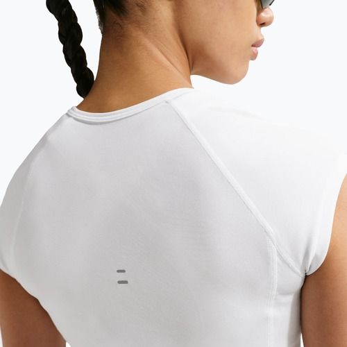 Dámske bežecké tričko Nike Swoosh Run Dri-Fit white/photon dust/black