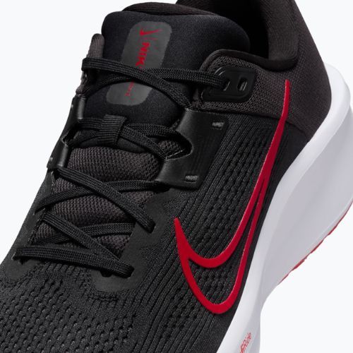 Pánske bežecké topánky Nike Quest 6 black/white/dark smoke grey/university red