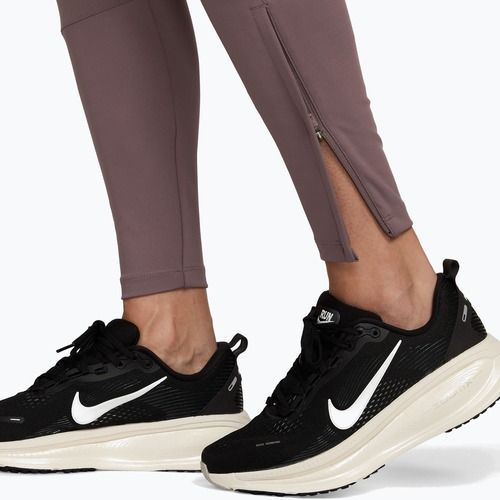 Dámske bežecké nohavice Nike Swift Dri-Fit Mid-Rise tattoo