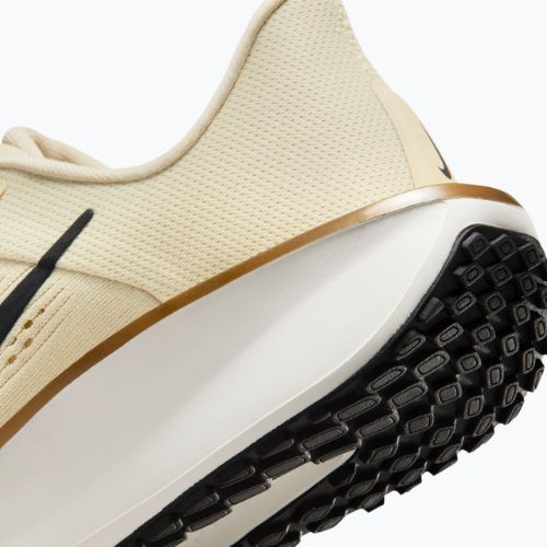 Dámske bežecké topánky Nike Quest 6 light khaki/sail/metallic gold/off black