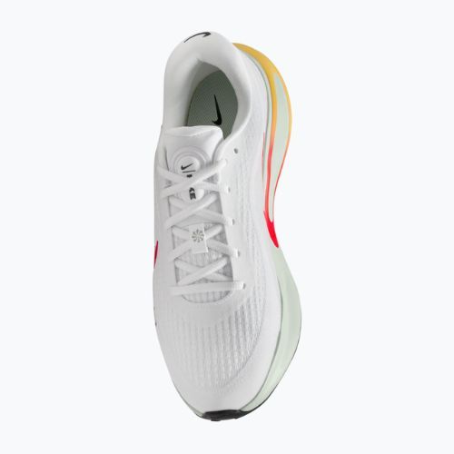Pánske bežecké topánky NikeJourney Run white/spruce aura/bright crimson