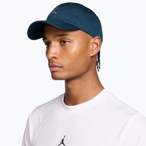 Šiltovka Nike Jordan Club Unstructured Curved-Bill squadron blue/sail