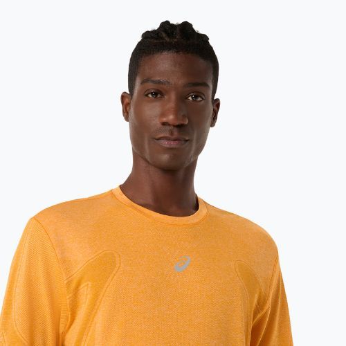 Pánske bežecké tričko longsleeve ASICS Road Seamless LS yamabuki