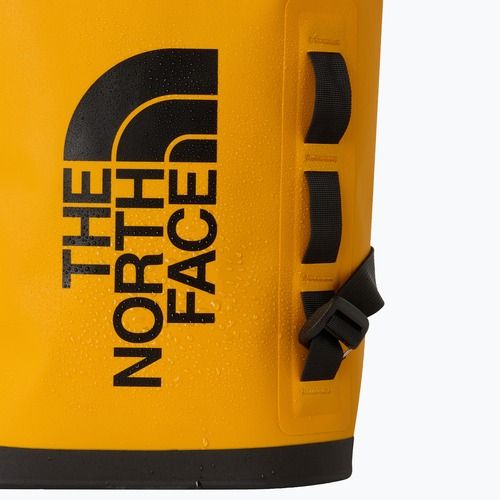 Vrece The North Face Base Camp Dry 18 l summit gold/tnf black