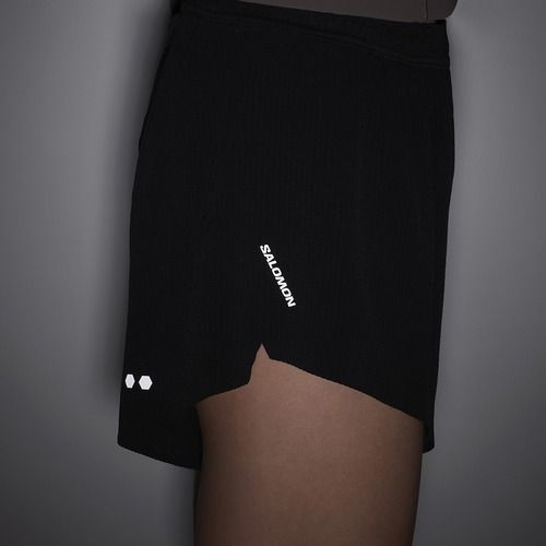 Dámske bežecké šortky Salomon Sense SPLT 3" deep black