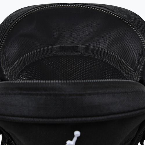 Pánska taška cez rameno Jordan Jam Blacktop Festival 1,4 l black