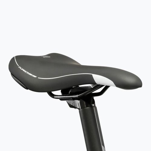 Krosový bicykel KROSS Evado 5.0 navy/silver/gloss