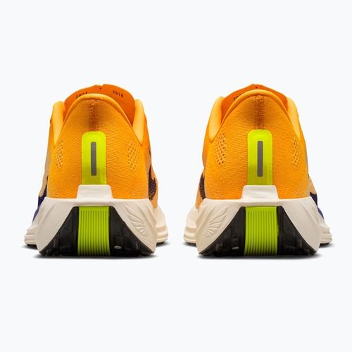 Pánske bežecké topánky Nike Pegasus Plus laser orange/alabaster/sail/indigo burst