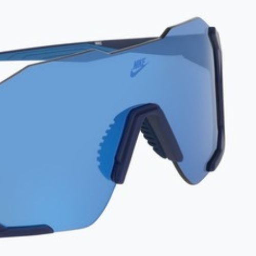 Slnečné okuliare Nike Charged Shield matte blue void/blue mirror