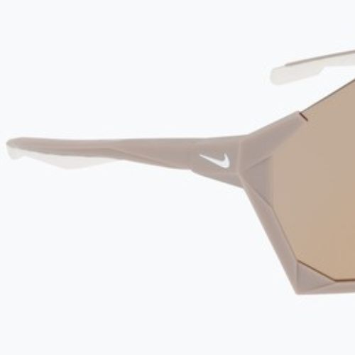 Slnečné okuliare Nike Charged Shield matte college grey/gold mirror