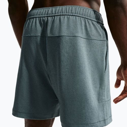 Pánske šortky Nike Primary NanoKnit Dri-Fit Performance 7" mineral slate/black spruce/mineral slate
