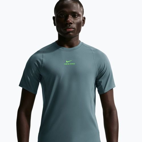 Pánske tréningové tričko Nike Pro Training Dri-Fit mineral slate/green strike