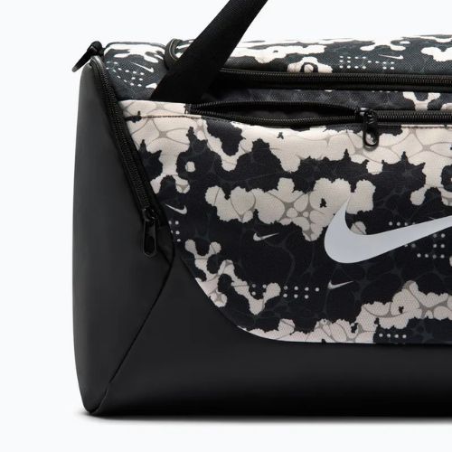 Tréningová taška Nike Brasilia Duffel Small 41 l chalk/black/white