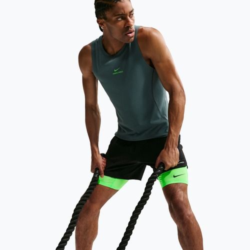 Pánske tréningové šortky Nike Pro Dri-Fit Fitness Long green strike/black