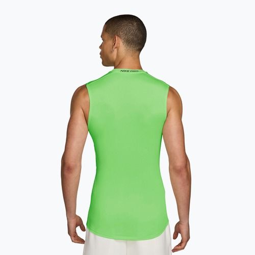 Pánske tréningové tričko Nike Pro Dri-Fit Tight Sleeveless Fitness green strike/black