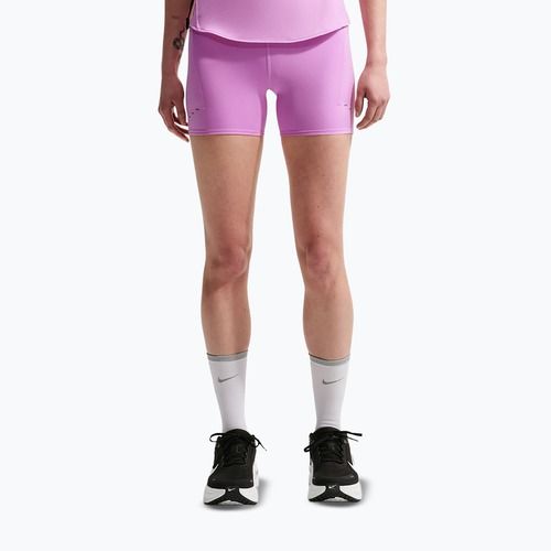 Dámske bežecké šortky Nike Swift High-Waisted 4" light magenta