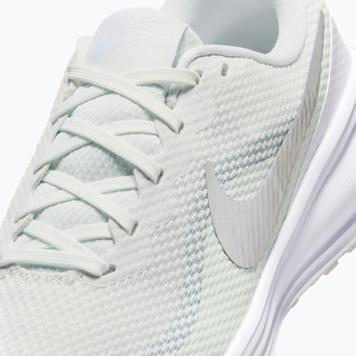 Dámske bežecké topánky Nike Revolution 8 off white/barely green/metallic silver