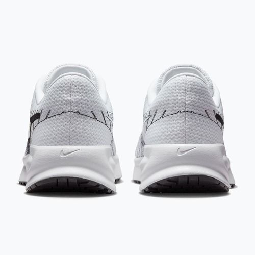 Pánske bežecké topánky Nike Run Defy white/black