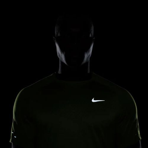 Pánske bežecké tričko Nike Stride ADV volt ice