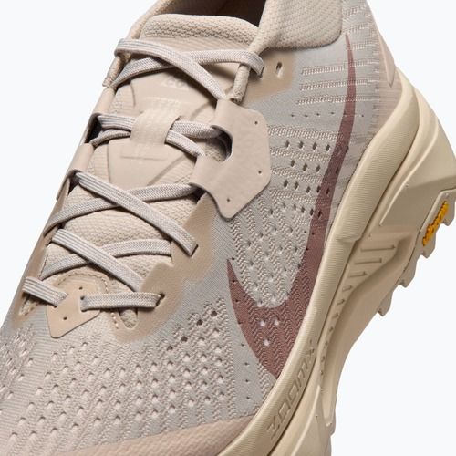 Pánske bežecké topánky Nike ACG Zegama Trail cream ii/light orewood brown/diffused taupe